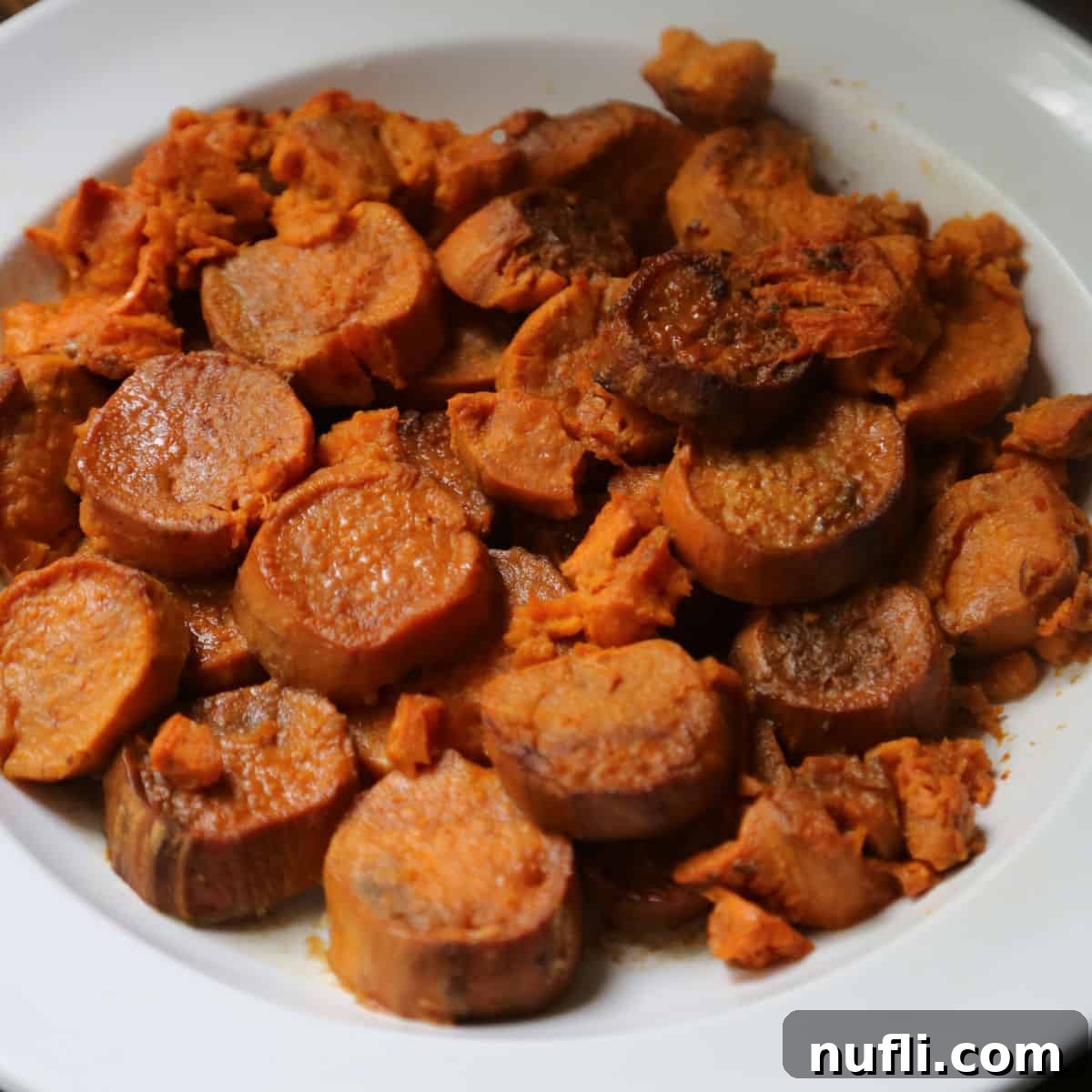 Golden Glazed Slow Cooker Sweet Potatoes 1 featured 100199