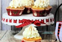 Double Eggnog Delight Cupcakes