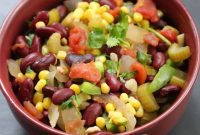 Hearty Slow Cooker Vegetarian Chili