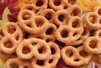 Sweet & Salty Pumpkin Spice Pretzel Perfection