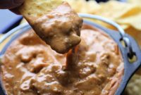 Perfect Slow Cooker Copycat Chili’s Queso