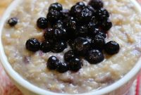 Overnight Blueberry Crockpot Oats