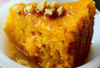 Easy Crockpot Pumpkin Dump Cake