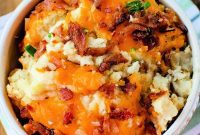 Decadent Slow Cooker Loaded Mashed Potatoes