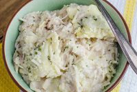 Cheesy Slow Cooker Chicken Ravioli