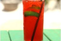 LuLu’s Bama Breeze Cocktail