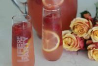 Pink Moscato Lemonade Fizz