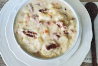 Easy Crockpot Ham and Potato Soup