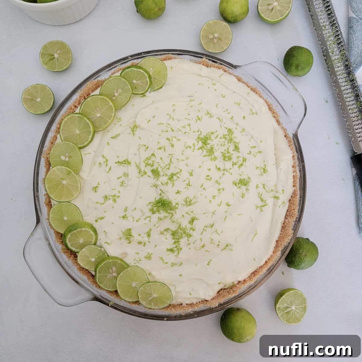 Cool & Creamy Key Lime Pie 1 featured 152374 1