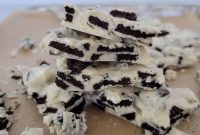 Effortless Two-Ingredient Oreo Bark