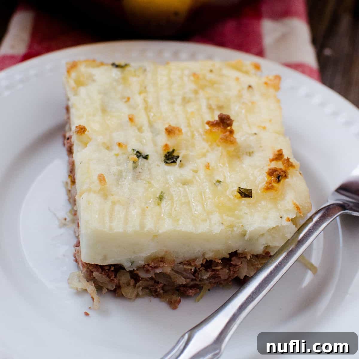 Hearty Corned Beef Shepherds Pie 1 featured 155587