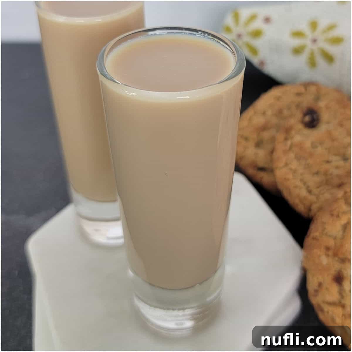 Oatmeal Cookie Milk Shots 1 featured 155764