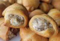 Easy 3-Ingredient Sausage Cream Cheese Crescents