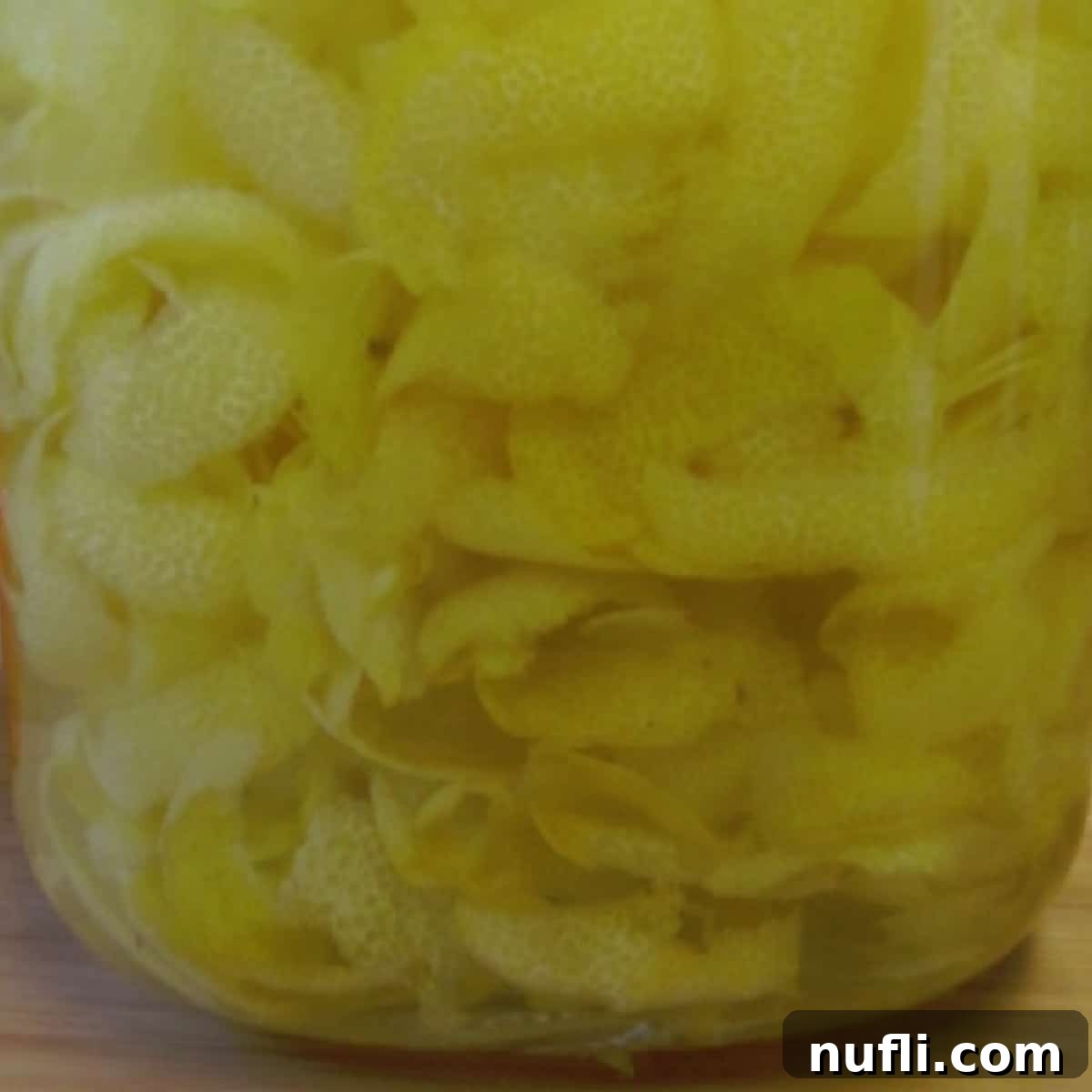 Zesty Homemade Limoncello 1 featured 31572