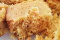 Easy Crock Pot Cornbread