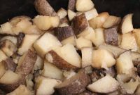 Buttery Garlic Slow Cooker Potatoes