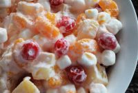 Simple & Scrumptious Fruit Salad