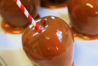 Warm & Gooey Crockpot Caramel Apples