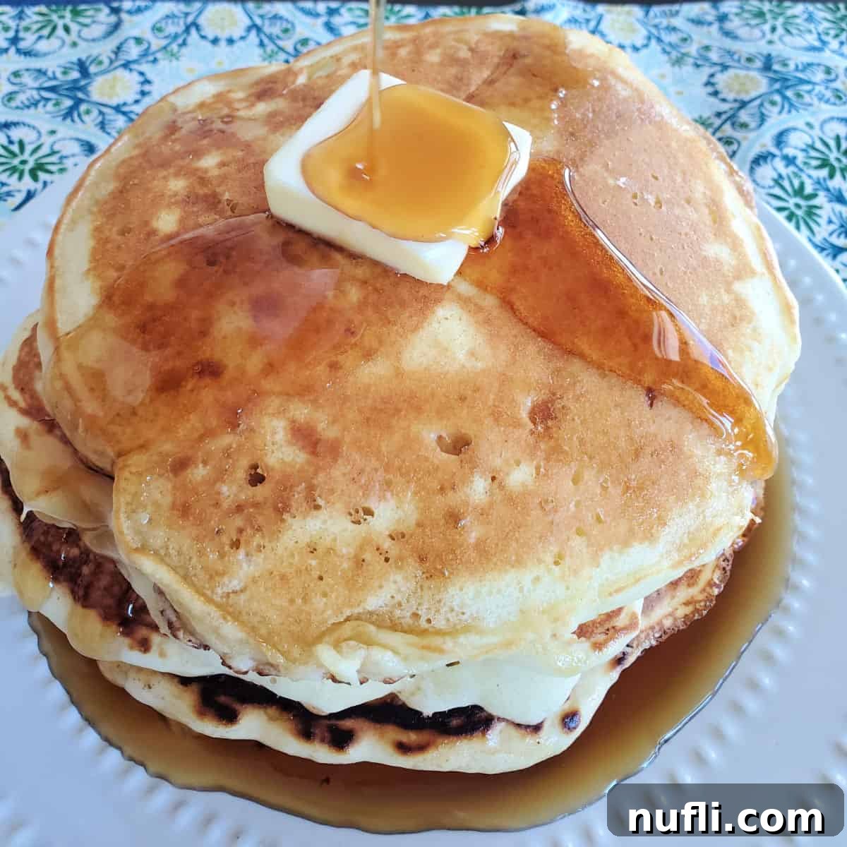 Homemade Cracker Barrel Buttermilk Pancakes 1 featured 68838