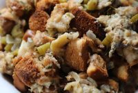 Perfect Slow Cooker Stuffing