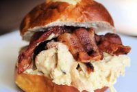 Easy Slow Cooker Bacon Ranch Chicken