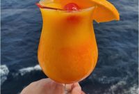 Masquerade Kiss Cocktail