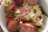 Easy Slow Cooker Kielbasa and Sauerkraut