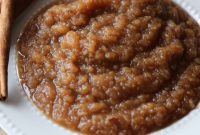 Effortless Homemade Slow Cooker Applesauce