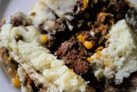 Effortless Slow Cooker Shepherds Pie