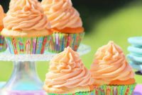 Simple Homemade Orange Julius Cupcakes