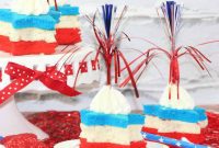 Red, White & Blue Cupcakes: A Firecracker Surprise Inside!