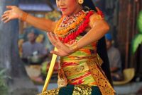 Bali’s Spiritual Drama: Barong and Kris in Ubud