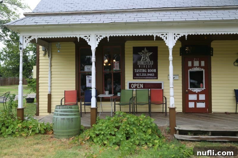 Homestead Winery Tasting Room: Inviting entrance and sign of a historic Grapevine winery