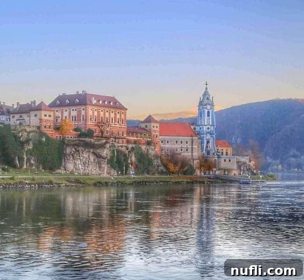 Historic buidilngs aong the river in Wachau Valley 