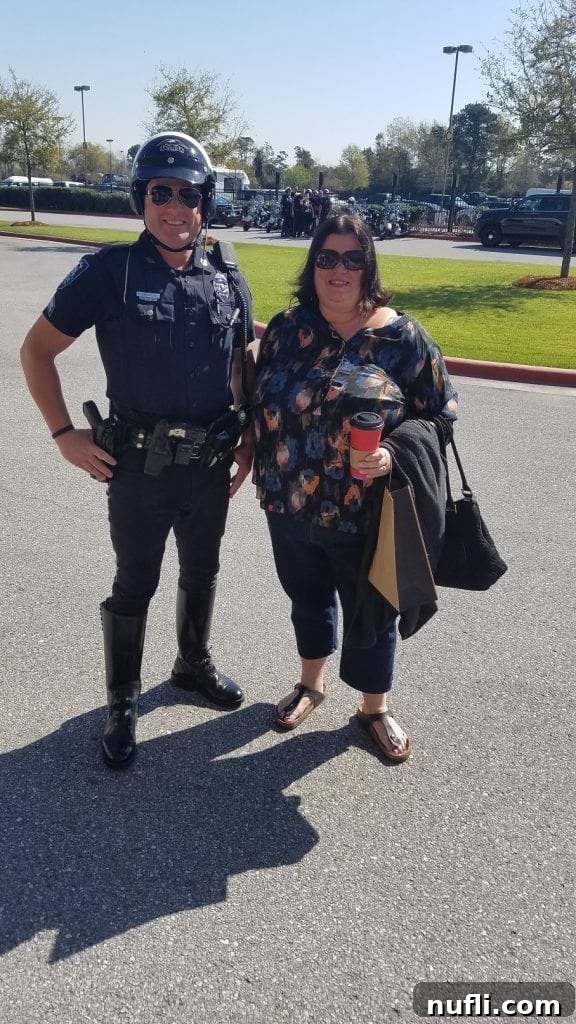 Tammilee wiht a Lake Charles police officer 