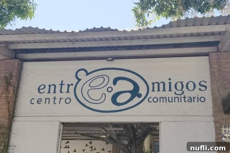 Entre amigos centro sign 