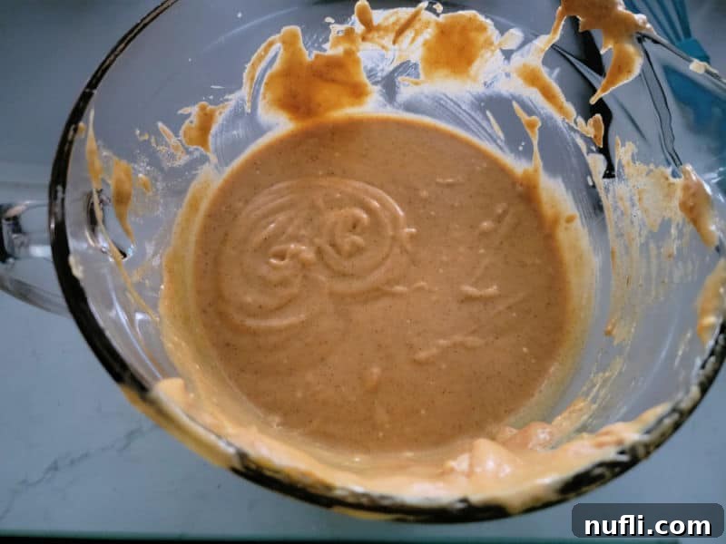 no bake pumpkin pie filling in a glass bowl 