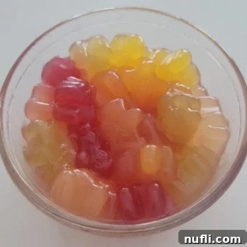 Tipsy Teddies 11 Vodka gummy bears in a glass dish