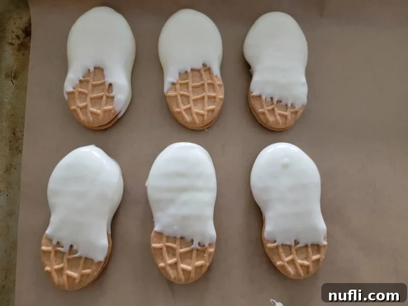 candy coating on nutter butter cookies to make ghosts