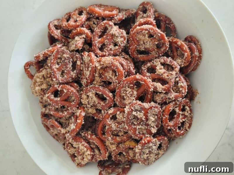 Quick and Easy Cinnamon Sugar Pretzels 4 Cinnamon Sugar Pretzels in a white bowl