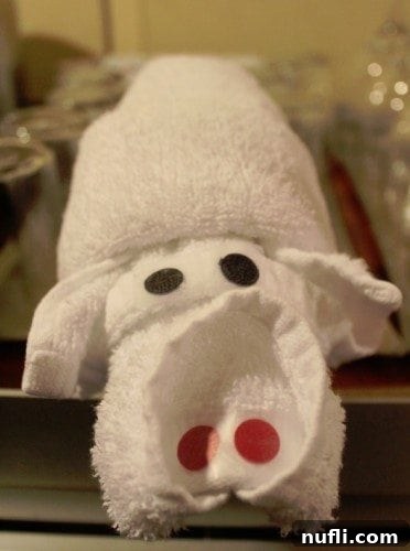Carnival Breeze Towel Animal cart