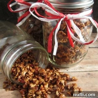 Sweet Gingerbread Granola Treats 3 gingerbread granola in mason jars