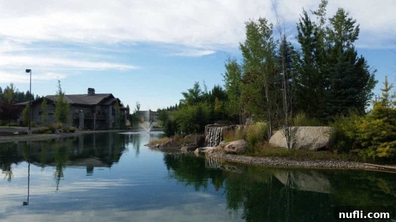 Spokane's Ultimate Outdoor Dining Destinations 5 pond witha fountain and trees